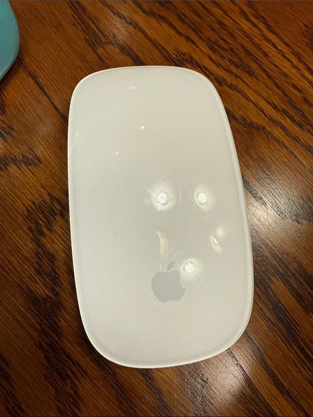 Apple White Magic Mouse - Multi-Touch Bluetooth Mouse 1st Generation